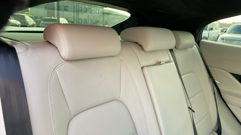 Jaguar I-Pace 294kW EV400 R-Dynamic HSE Black 90kWh 5dr Auto Electric Estate